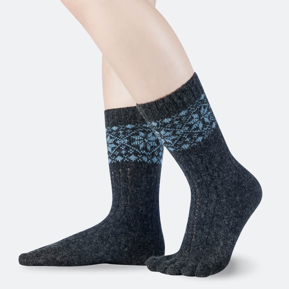b-r-snowflakes-zehensocken-kaschmir-merinowolle image 2